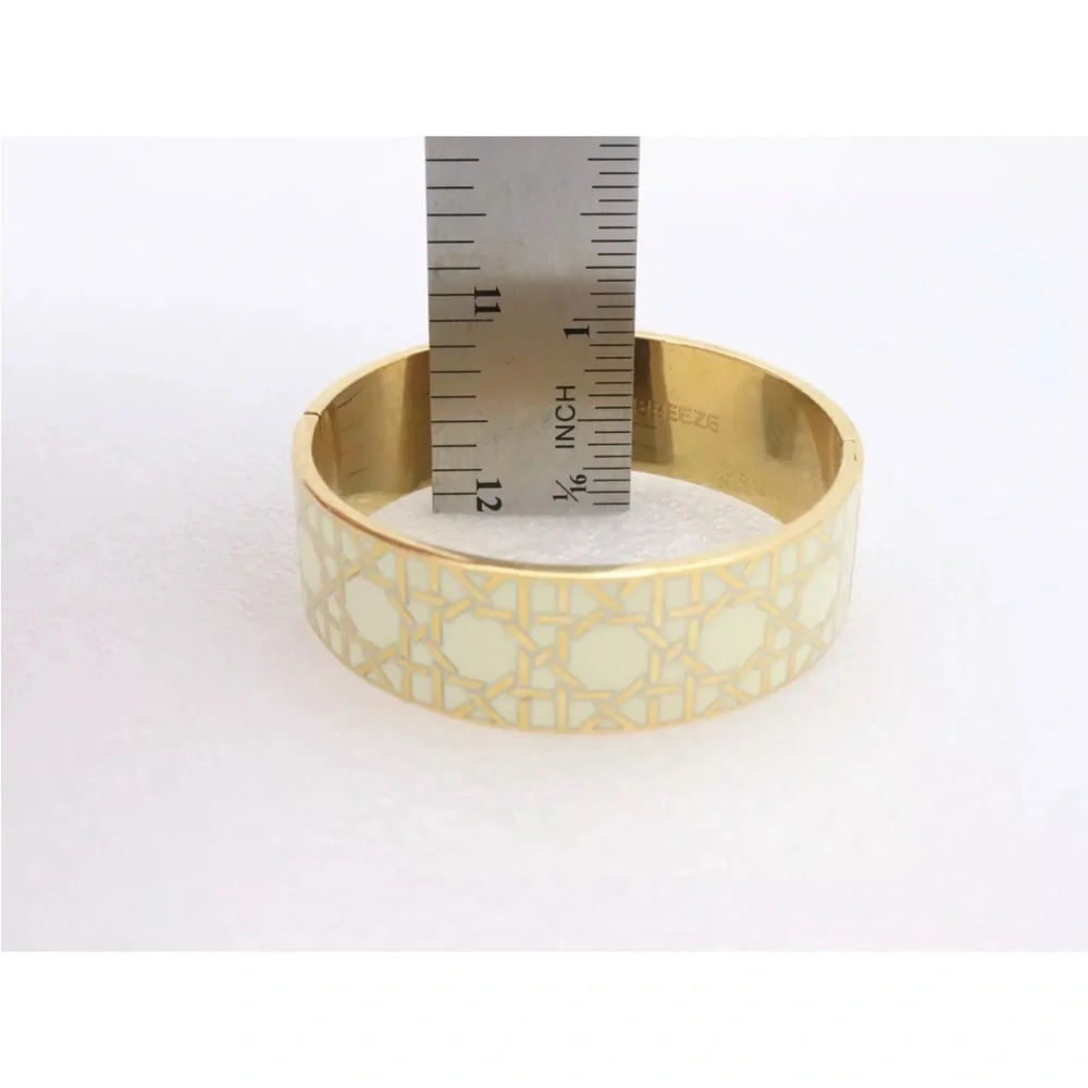 Kate Spade Shoot the Breeze Cream White Gold Enamel Hinged Bangle Bracelet 1181 - Picture 6 of 11